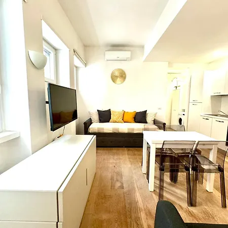 Apartamento Matilda House Eur 4 Posti Letto *
